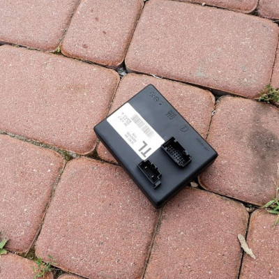 Moduł świateł sterownik Opel Insignia 13407206