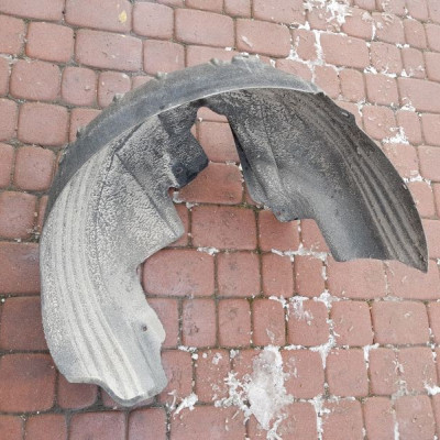 Nadkole lewe tylne tył Passat B8 3G0810971