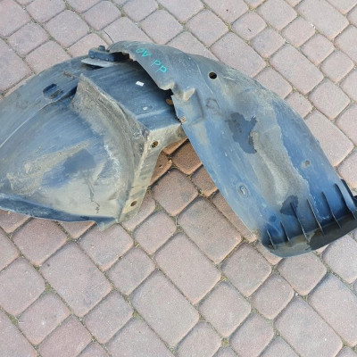 Nadkole prawe kompletne VIVARO TRAFIC 7700312793