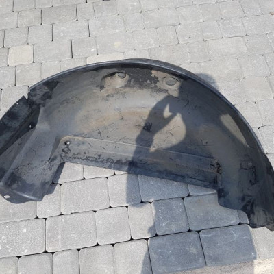 NADKOLE PRAWE TYŁ TRAFIC VIVARO 82000036016