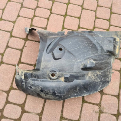 Nadkole prawy przód Renault Clio IV 638434996R