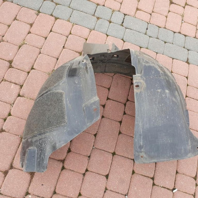 Nadkole przednie lewe KPL Opel Astra J IV 13382121