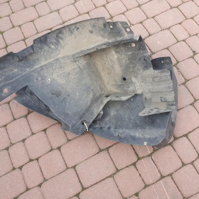 Nadkole przednie lewe KPL Vivaro Trafic 8200508349