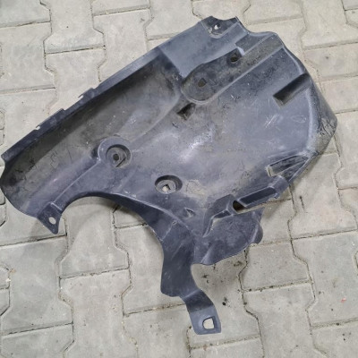 Nadkole przednie lewe Renault Captur 638437392R