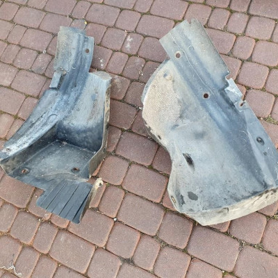 Nadkole przód przednie prawe kpl VIVARO TRAFIC