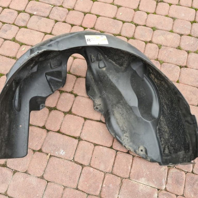 Nadkole tył tylne prawe BMW E60 51717033752