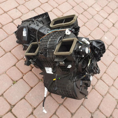 Nagrzewnica dmuchawa Movano Master III 271103759R