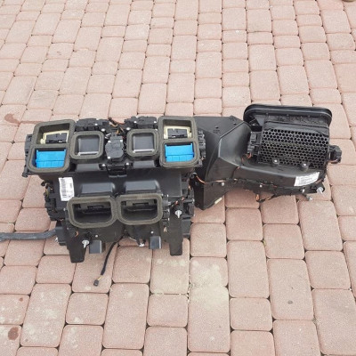 Nagrzewnica EUROPA Mercedes CLS W218