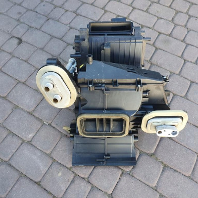 Nagrzewnica klimatyzacji klima EU VIVARO TRAFIC