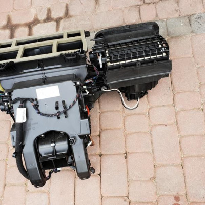 Nagrzewnica kompletna EU Opel Zafira C 13497116