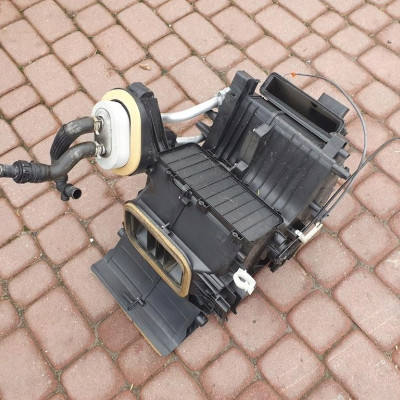 Nagrzewnica nadmuch bez klimy VIVARO TRAFIC