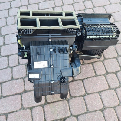 Nagrzewnica nadmuch Europa Opel Astra K V 39041847