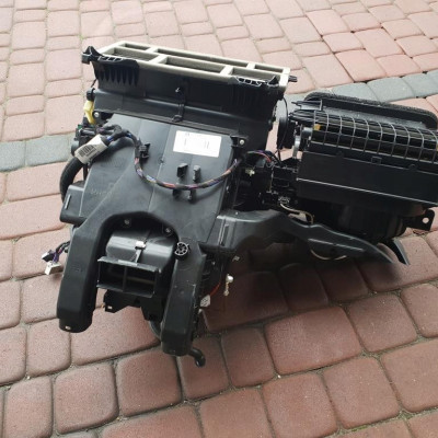Nagrzewnica nadmuch komplet Opel Zafira C 39092779