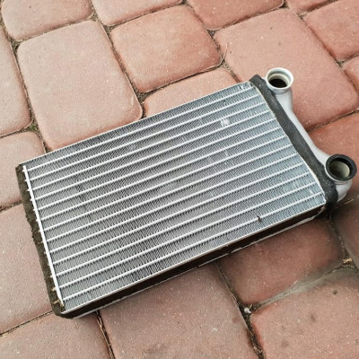 Nagrzewnica wody Audi A4 8E1820031