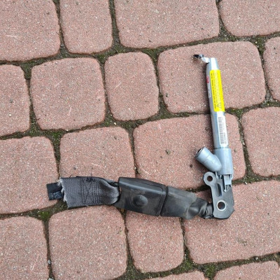 Napinacz pasa wystrzelony Insignia 99613695MU8