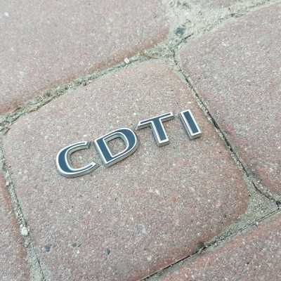 Napis logo emblemat Opel Astra J IV 4 CDTI