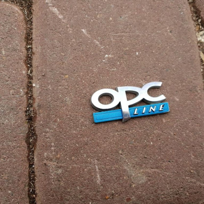Napis OPC-line ORYG OPC emblemat Opel Insignia