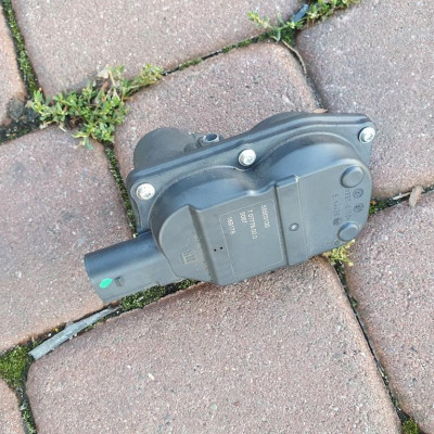 Nastawnik kolektora Opel Astra K V 55503130