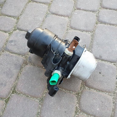 Obudowa filtra oleju VW Jetta 5C6 03N115389B