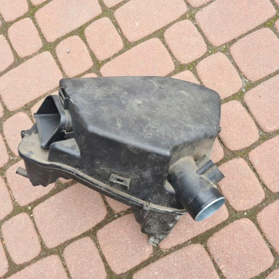 Obudowa filtra powietrza Opel Astra K V 42496311