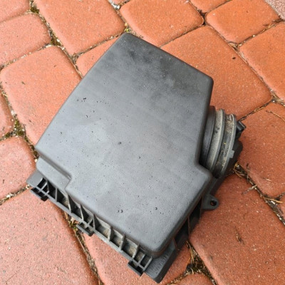 Obudowa filtra powietrza Opel Combo D