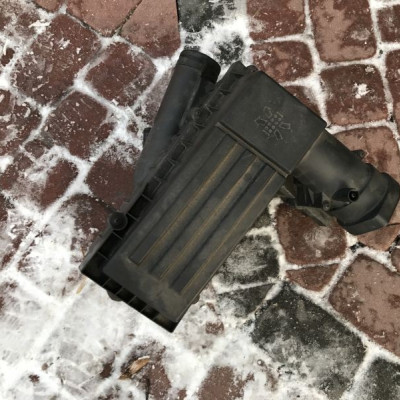 OBUDOWA FILTRA VW B6 GOLF 3C0129601AG 3C0129607AB