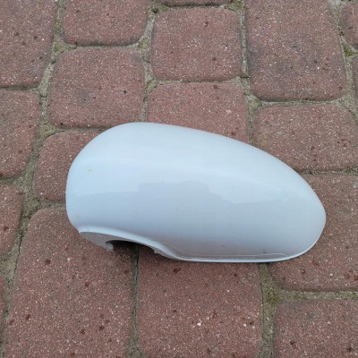Obudowa lusterka lewa Opel Corsa E 13464668