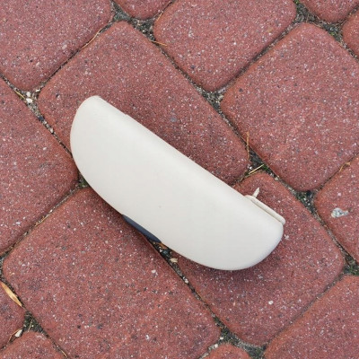 Obudowa na okulary kremowa Opel Insignia