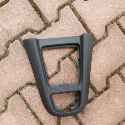 Obudowa osłona biegów Opel Zafira C 13293509