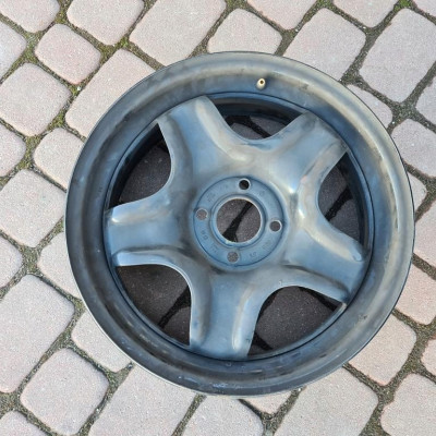 Felga stalowa strukturalna 16 Renault Clio IV