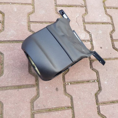 Obudowa osłona kierownicy Passat B8 3Q2857053