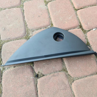 Obudowa osłona konsoli Renault Captur 698209511R