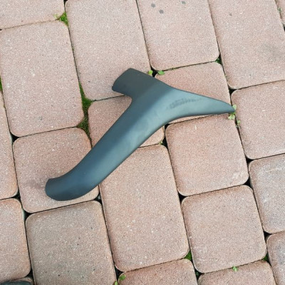 Obudowa osłona ramka Audi Q3 2017r 8U0867585