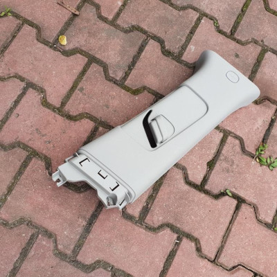 Obudowa osłona słupka P Opel Zafira C 13289751