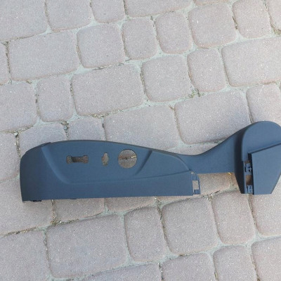 Obudowa plastik fotela Opel Insignia 13325198