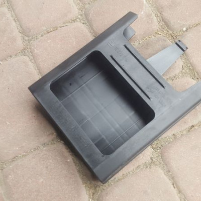 obudowa plastikowa komputera Opel Insignia