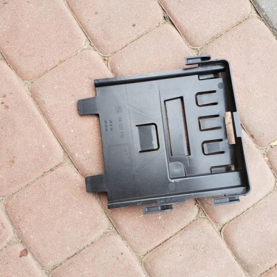 Obudowa podstawa komputera Insignia B 84127772