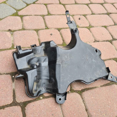 Obudowa silnika 1.5 Renault Captur II 175B10287R