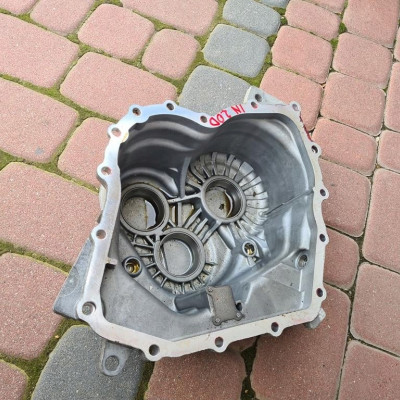 Obudowa skrzyni biegów Opel Insignia 55590820