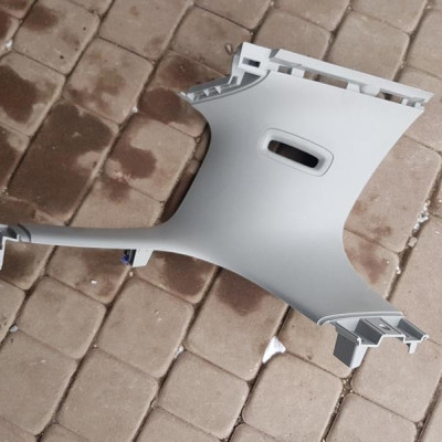 Obudowa słupka tył lewa Opel Zafira C 20861395