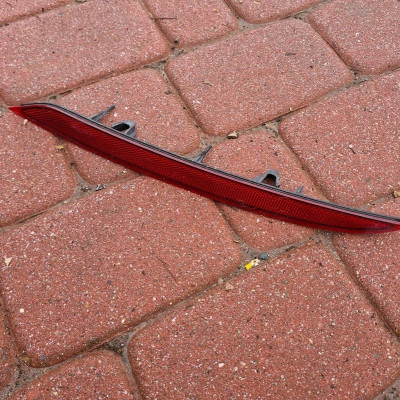 Odblask zderzaka lewy tył HB Astra K V 39047428