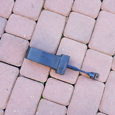 Ogranicznik drzwi prawy przód Audi Q3 8U0837267