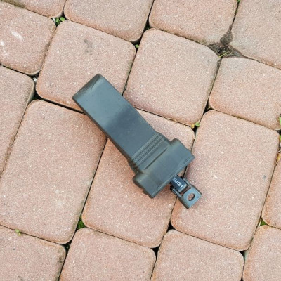 Ogranicznik drzwi prawy tył Audi Q3 8U0837267