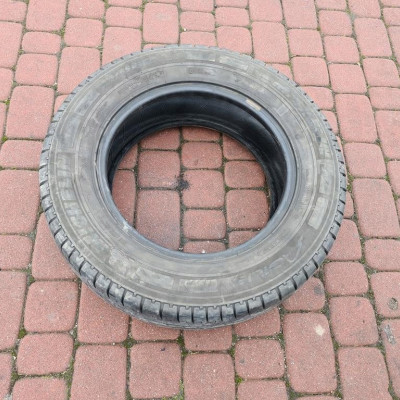 Opona Michelin Agilis 225/65R16C