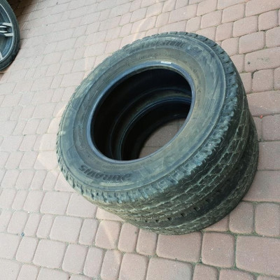 Opony BRIDGESTONE 215/70R15C DOSTAWCZY 6mm 2sztuki