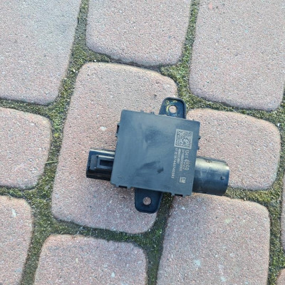 Opornica rezystor moduł Opel Corsa E 13414859