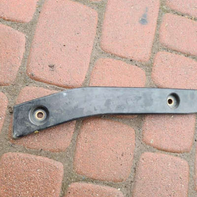 Osłona dolna podłużnicy Opel Insignia 13237732