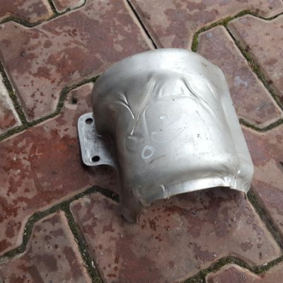 Osłona kolektora Astra J Insignia Zafira 12610652