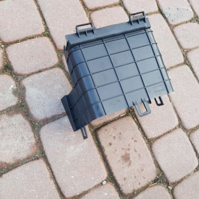 Osłona obudowa akumulatora Audi Q3 3C0915336A