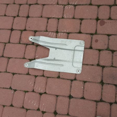 Osłona obudowa blacha 14r VIVARO TRAFIC PRIMASTAR